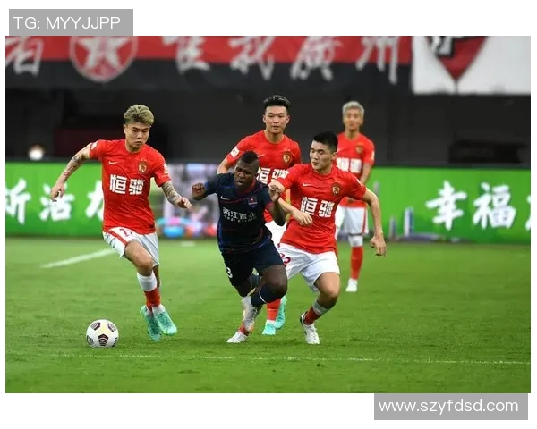 广州足球队深度解析：当前状态与未来展望的全面探讨