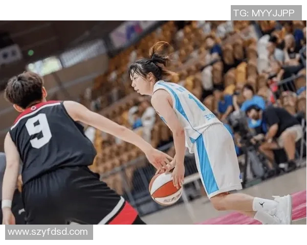 西安篮球队在邀请赛中以90分稳居积分榜首位,表现出色引人瞩目 西安篮球队在邀请赛中以90分稳居积分榜首位,表现出色引人瞩目