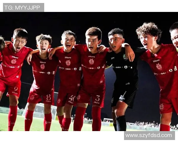 九岁小将崭露头角足球场上的未来之星引发热议